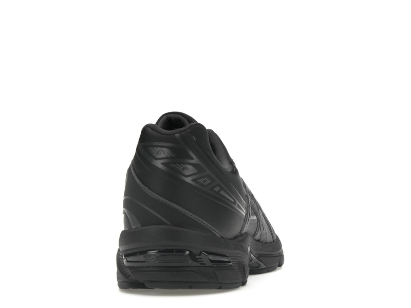 ASICS GEL-1130 NS Black