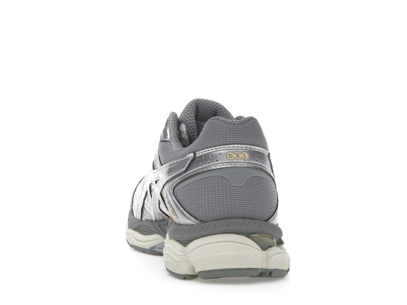 ASICS Gel-Cumulus 16 Cream Clay Grey