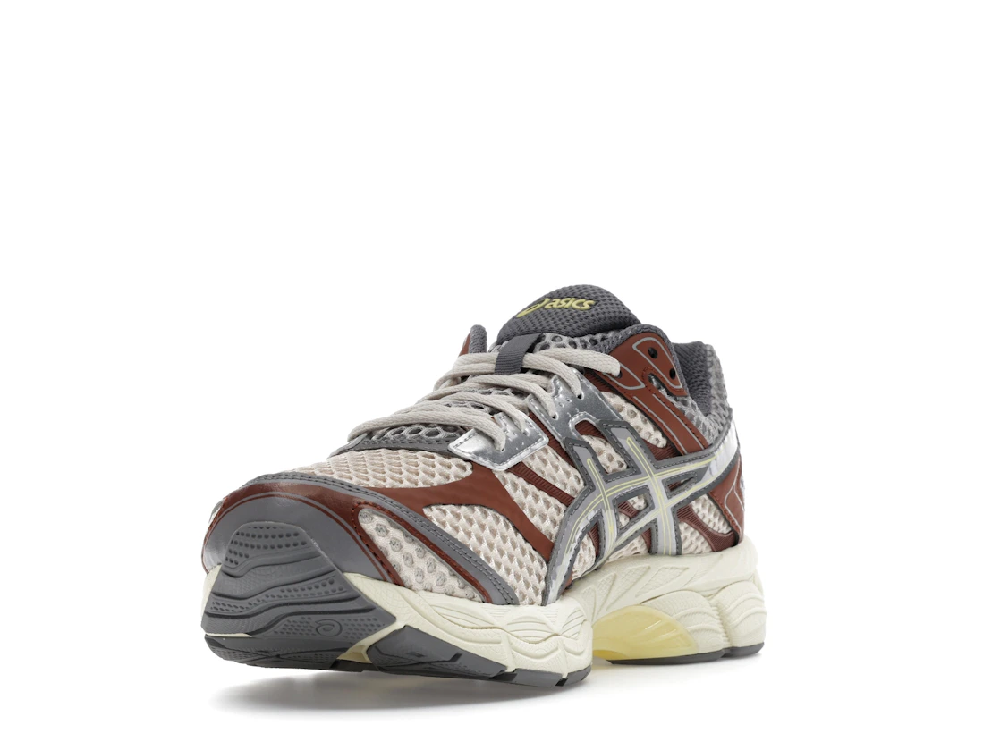 ASICS Gel-Cumulus 16 emmi Beige Grey