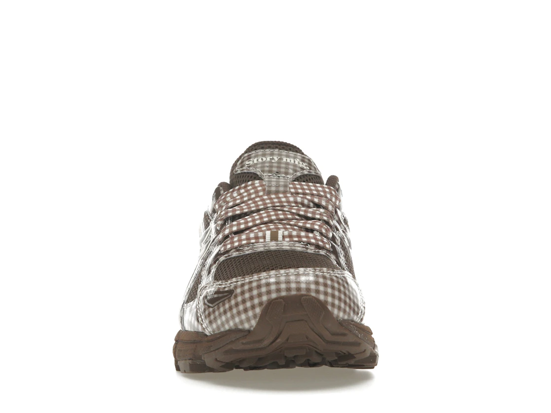 ASICS Gel-Venture 6 Story mfg. Reddish Brown Gingham