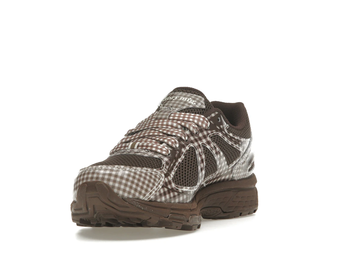 ASICS Gel-Venture 6 Story mfg. Reddish Brown Gingham