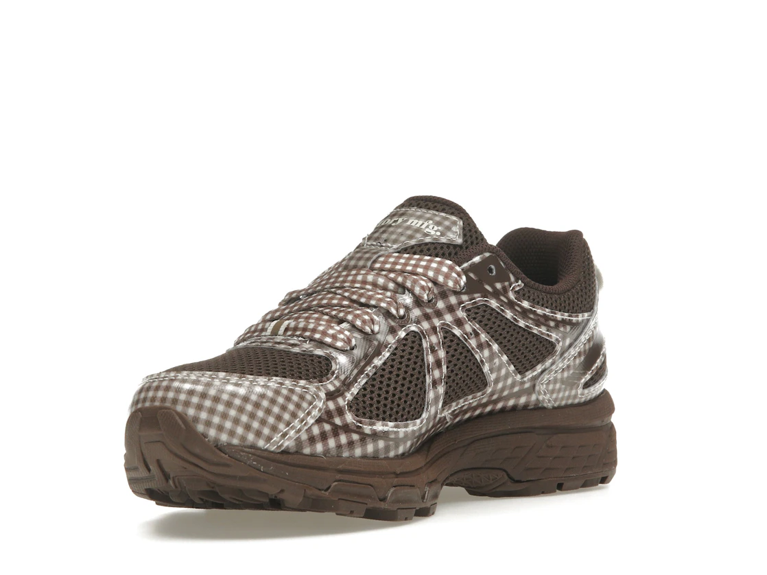ASICS Gel-Venture 6 Story mfg. Reddish Brown Gingham