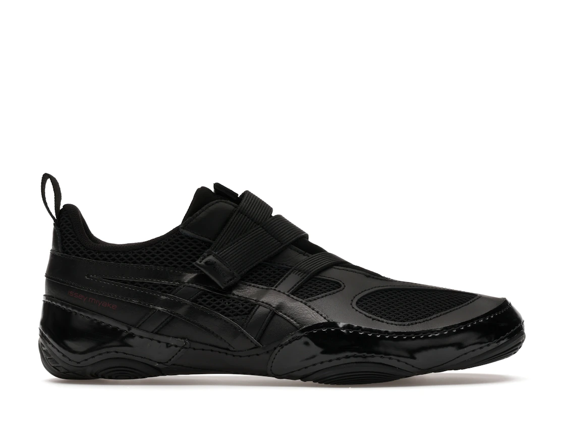ASICS Hyper Taping Issey Miyake Black