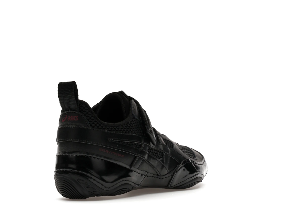 ASICS Hyper Taping Issey Miyake Black