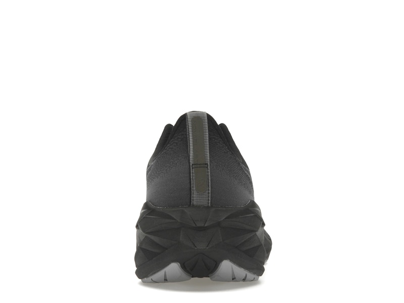 ASICS Novablast 4 Black Graphite Grey