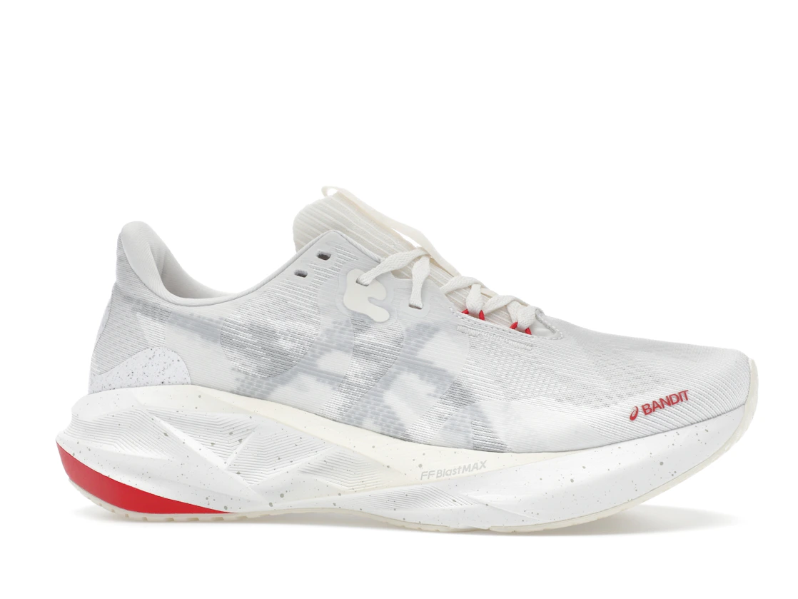 ASICS Novablast 5 Bandit