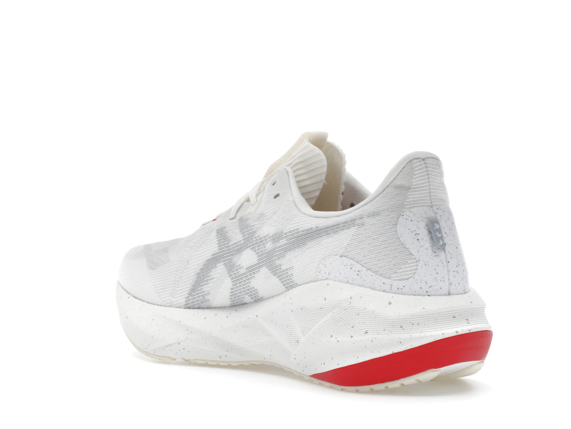 ASICS Novablast 5 Bandit
