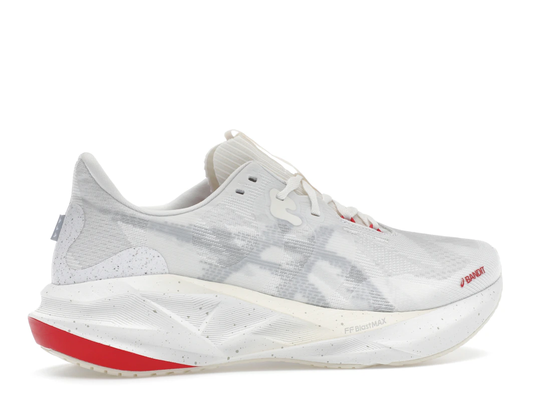 ASICS Novablast 5 Bandit