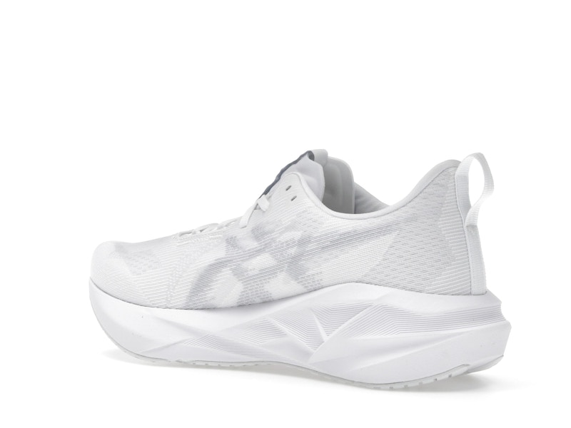 ASICS Novablast 5 White Piedmont Grey