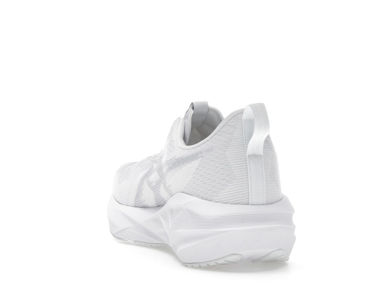 ASICS Novablast 5 White Piedmont Grey