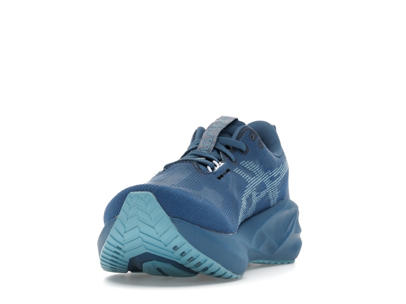 ASICS Novablast 5 Winter Sea Stillwater