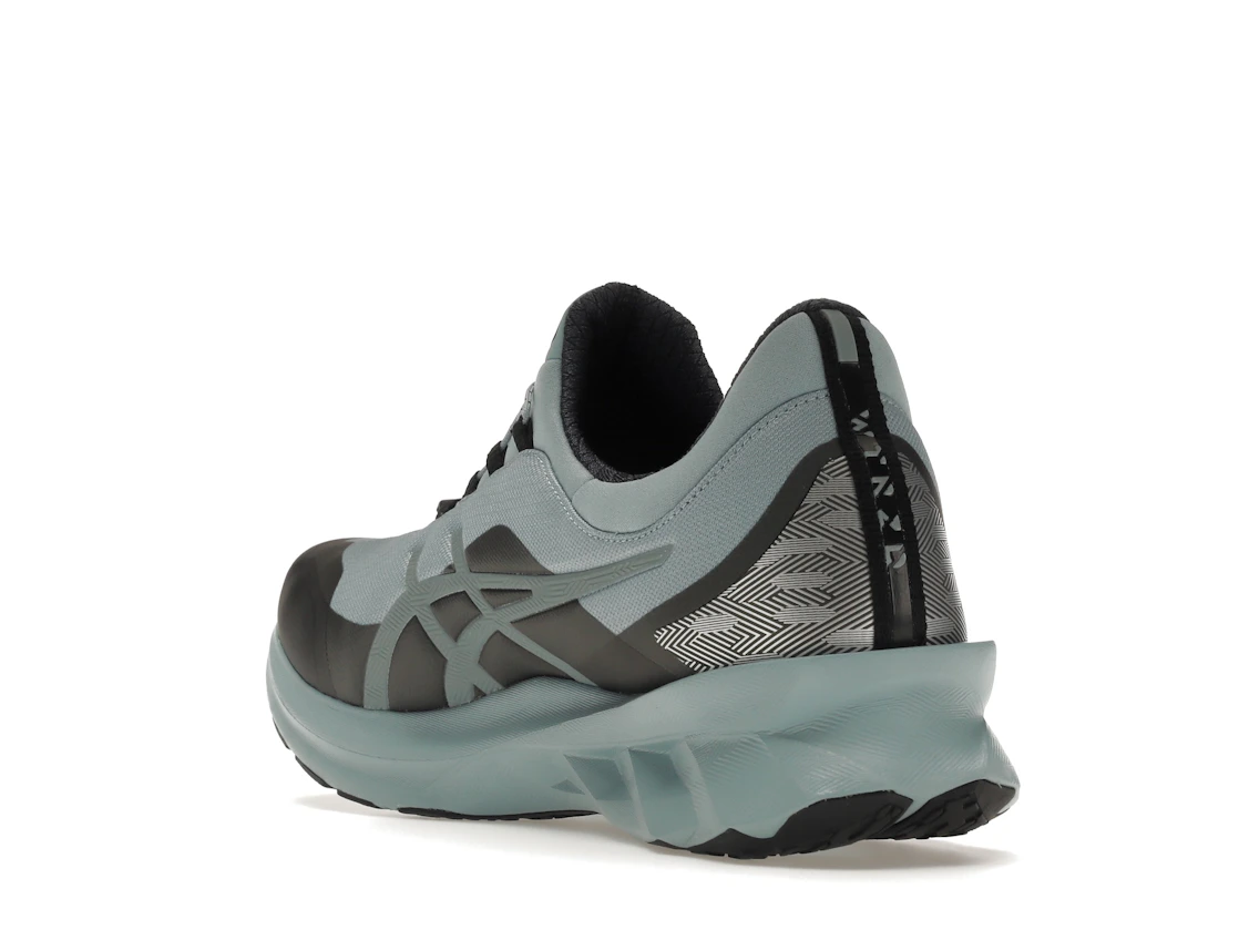 ASICS Novablast Light Steel