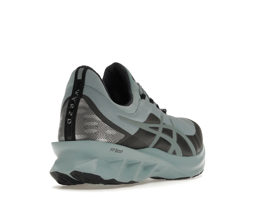 ASICS Novablast Light Steel