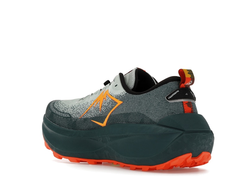 ASICS Trabuco Max 4 Cold Moss Nova Orange
