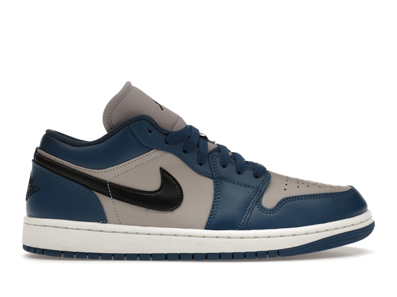 Womens jordan deals 1 blue