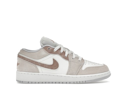 Jordan 1 Low SE Legend Light Brown (GS) 0
