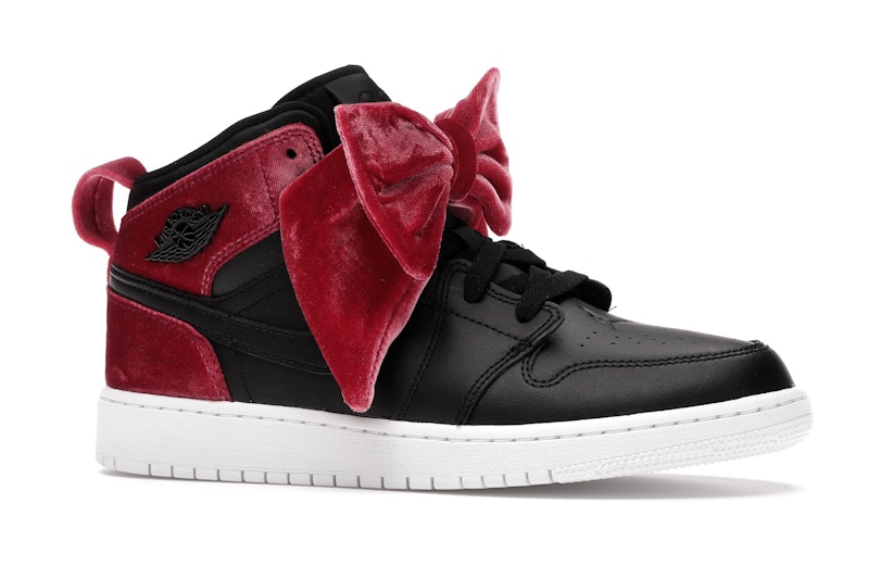 jordan 1 bow