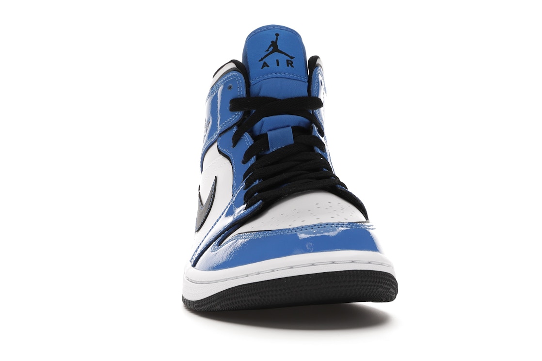 Jordan 1 Mid Signal Blue Dd64 402 Jordan 1 Mid Signal Blue Dd64 402