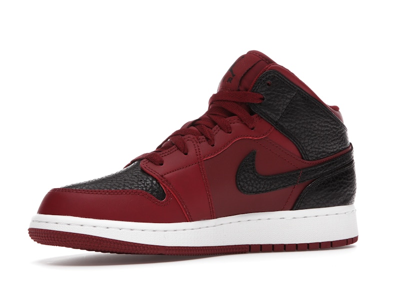 Jordan 1 team red black