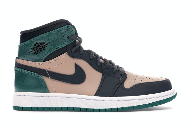 Women's jordan's sale