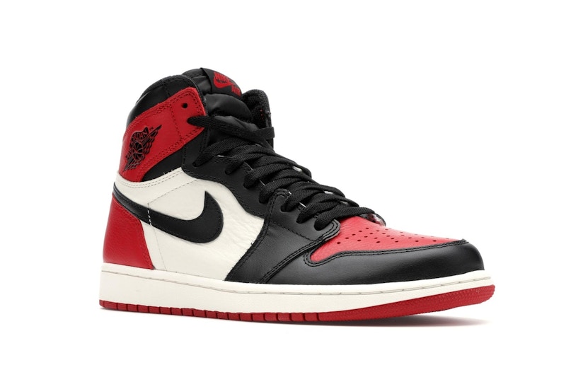 Red toes 1s
