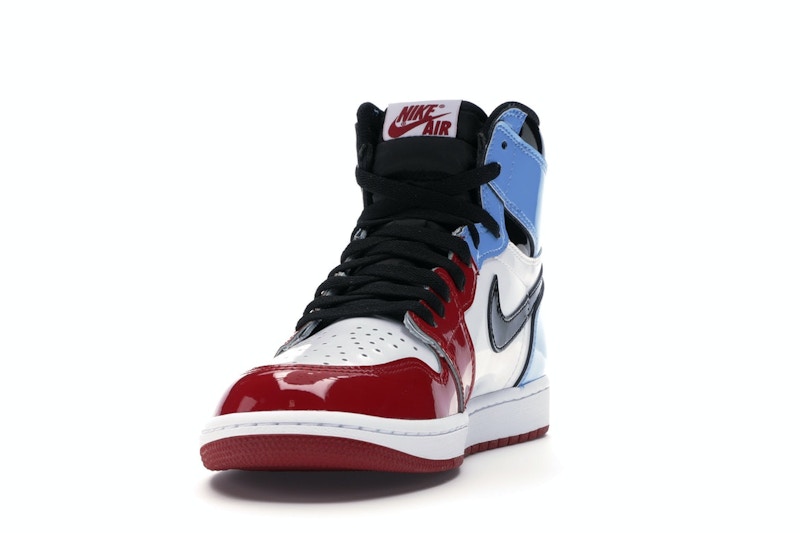 Jordan 1 Retro High Fearless UNC Chicago - CK5666-100 Jordan 1 Retro High Fearless UNC Chicago - CK5666-100
