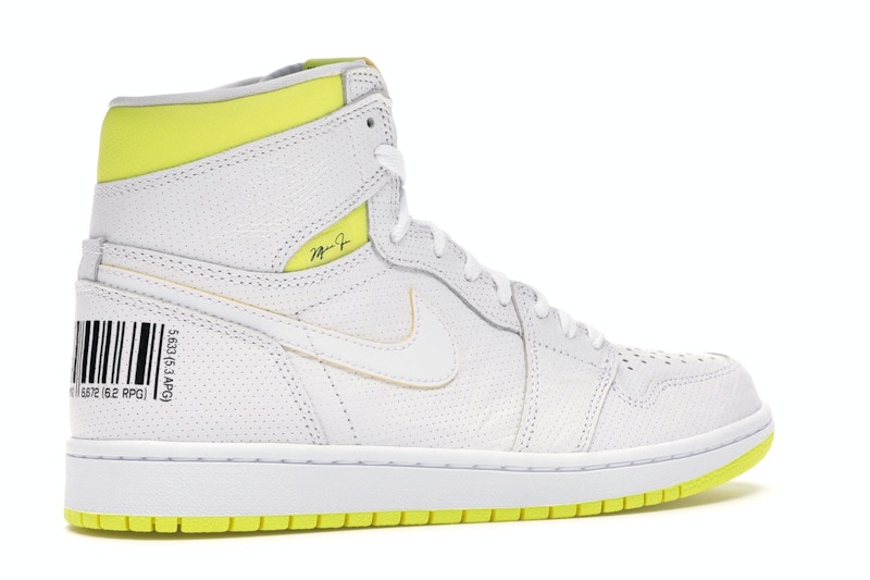 Jordan junior first class trainer clearance