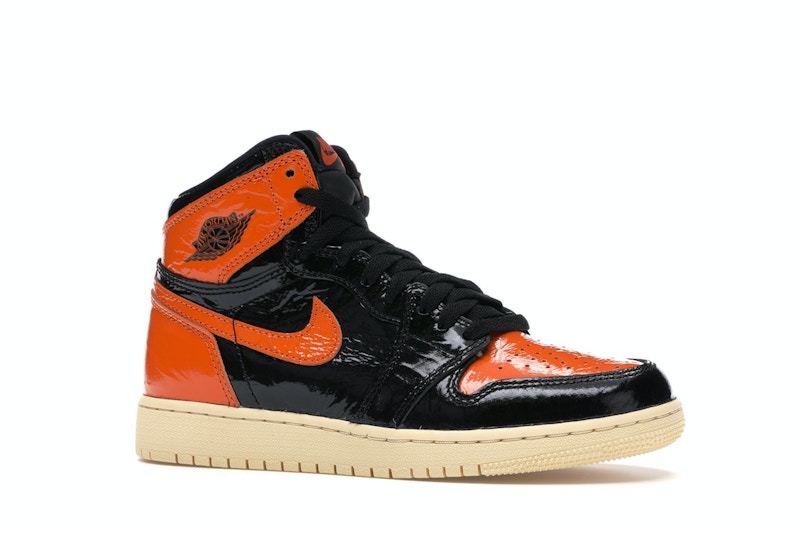 Shattered backboard 1s size 5.5