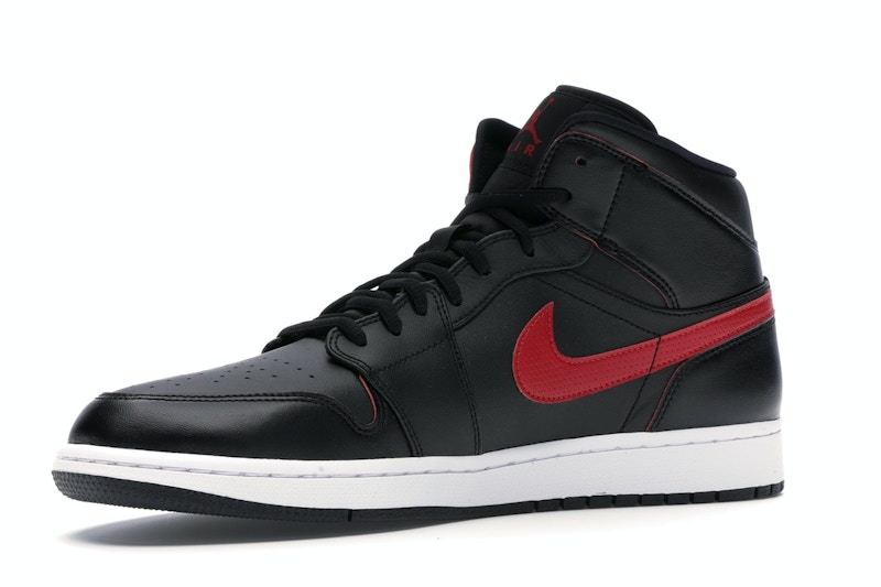 Jordan 1 team red