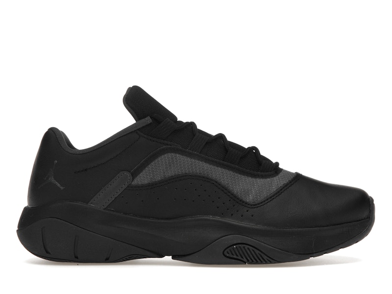 Jordan 11 low all black on sale