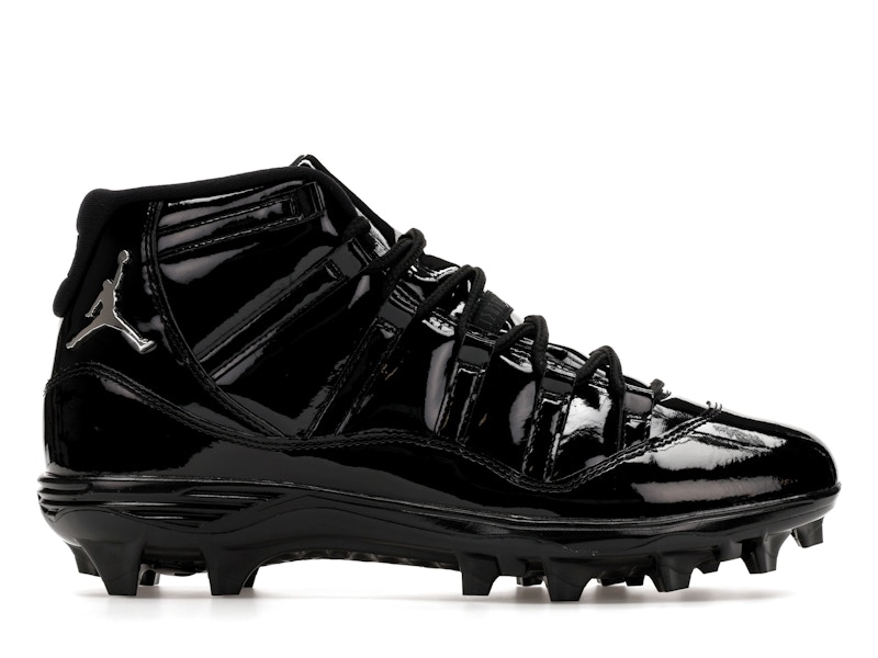 Jordan 11 Mid TD Cleat