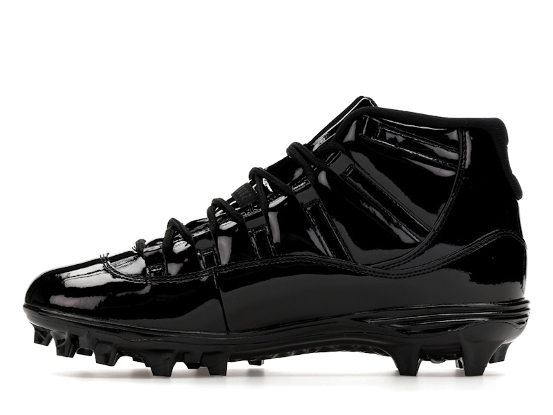 Jordan 11 Mid TD Cleat