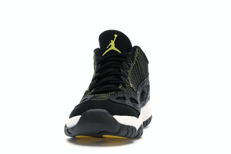 Jordan 11 Retro Low Ie Black Zest 002
