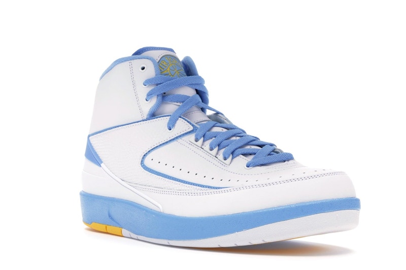 Carmelo 2s Clearance