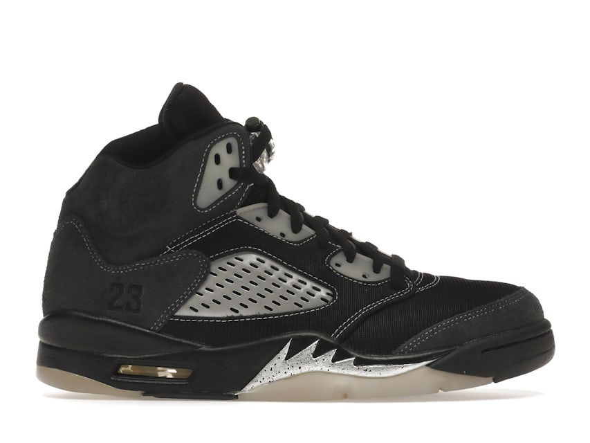 Nike Air Jordan 5 Retro Shoe