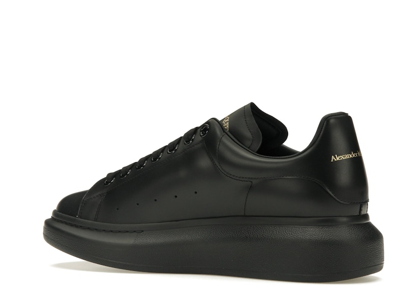 alexander mcqueen total black