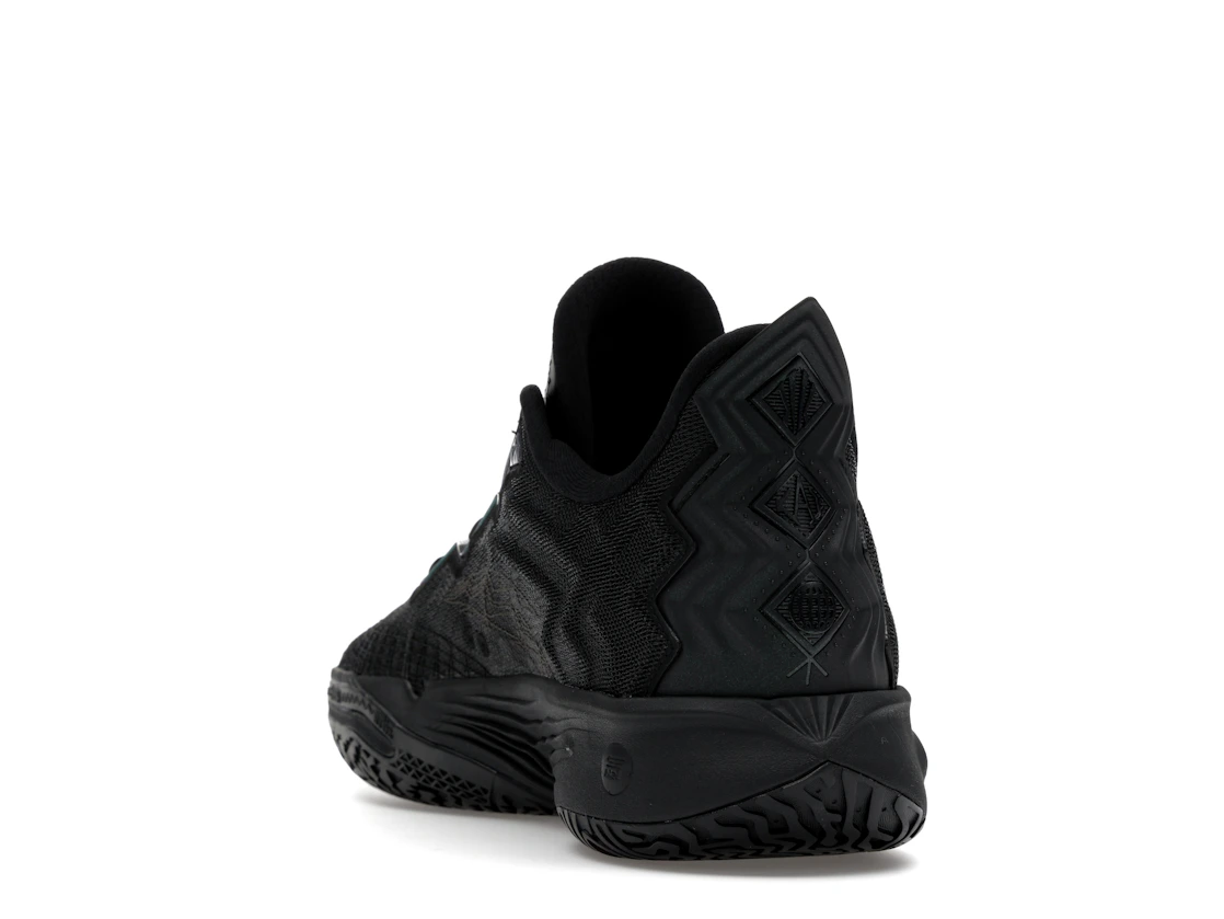 Anta Kai 2 Triple Black