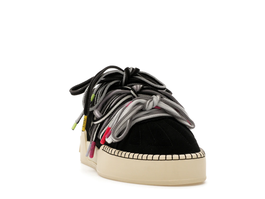 Anta Kai Hélà Black