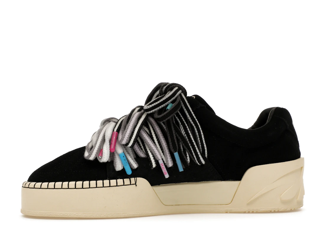 Anta Kai Hélà Black