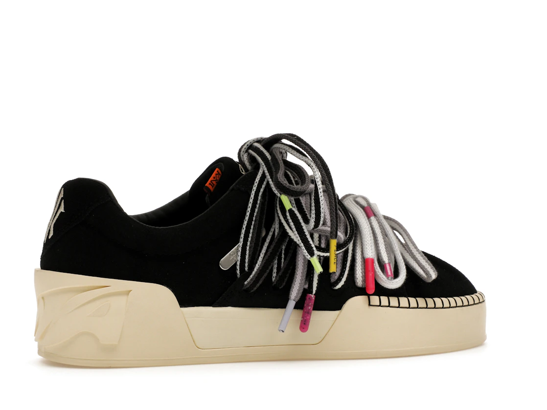 Anta Kai Hélà Black