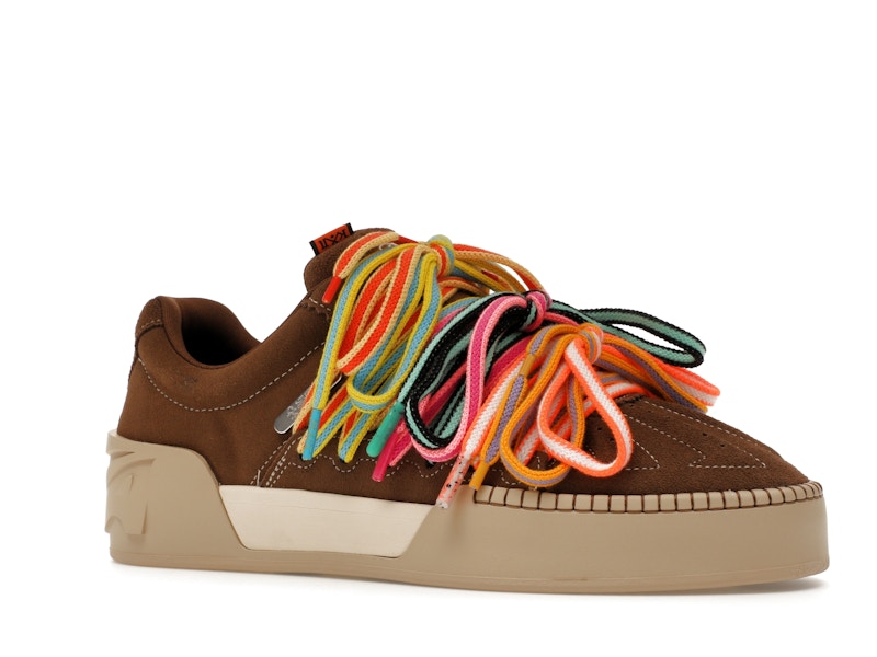 Anta Kai Hélà Brown