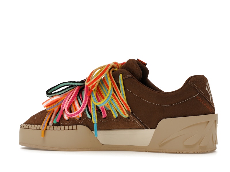 Anta Kai Hélà Brown