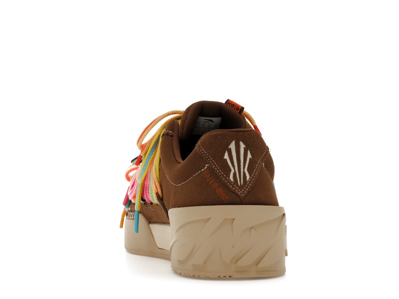 Anta Kai Hélà Brown