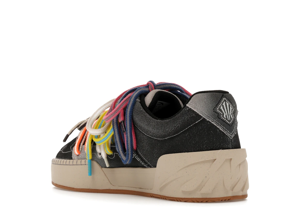 Anta Kai Hélà Roots Ombre Black