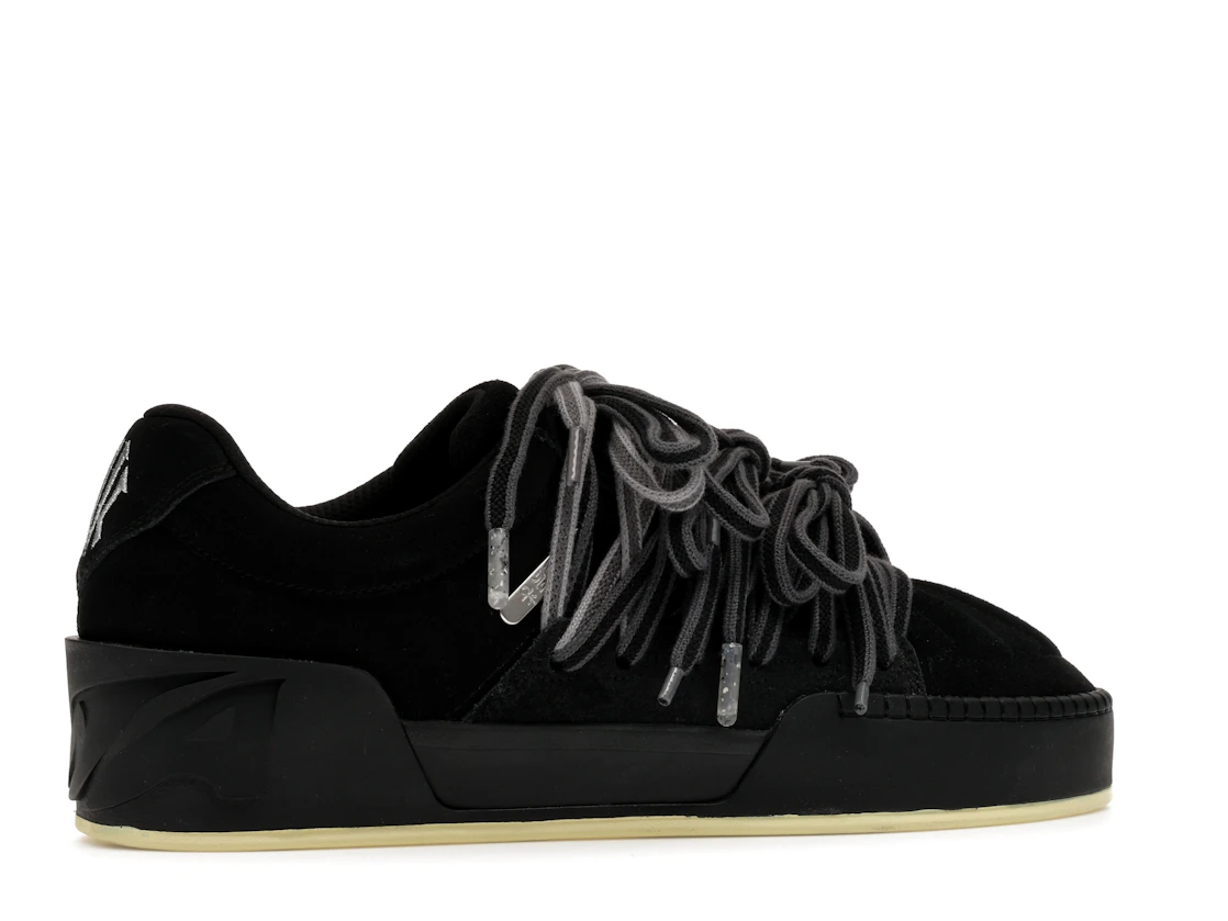 Anta Kai Hélà Style Roots Yin