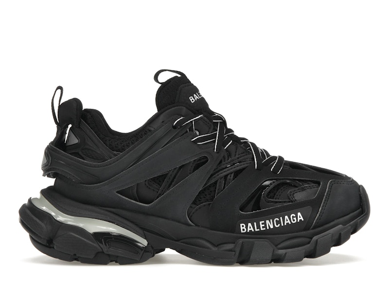 Balenciaga led online