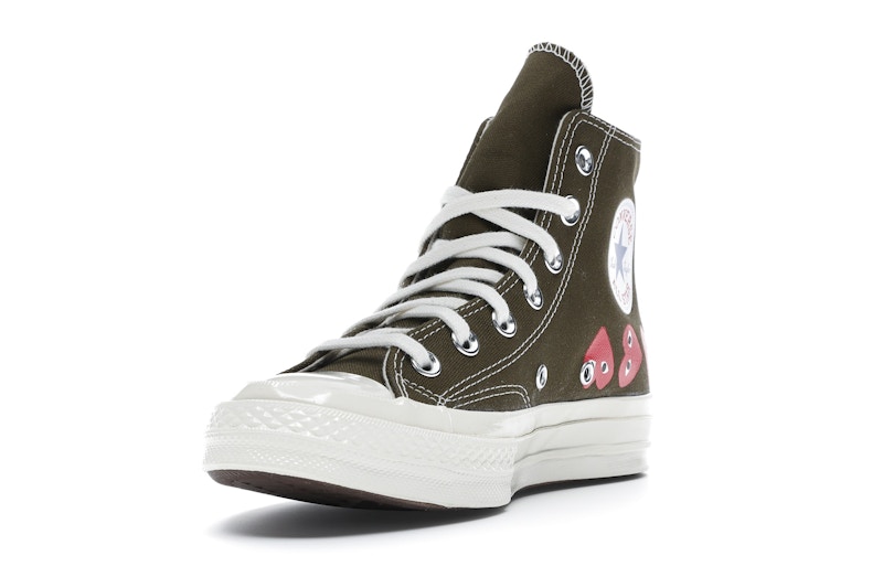 high top converse with heart