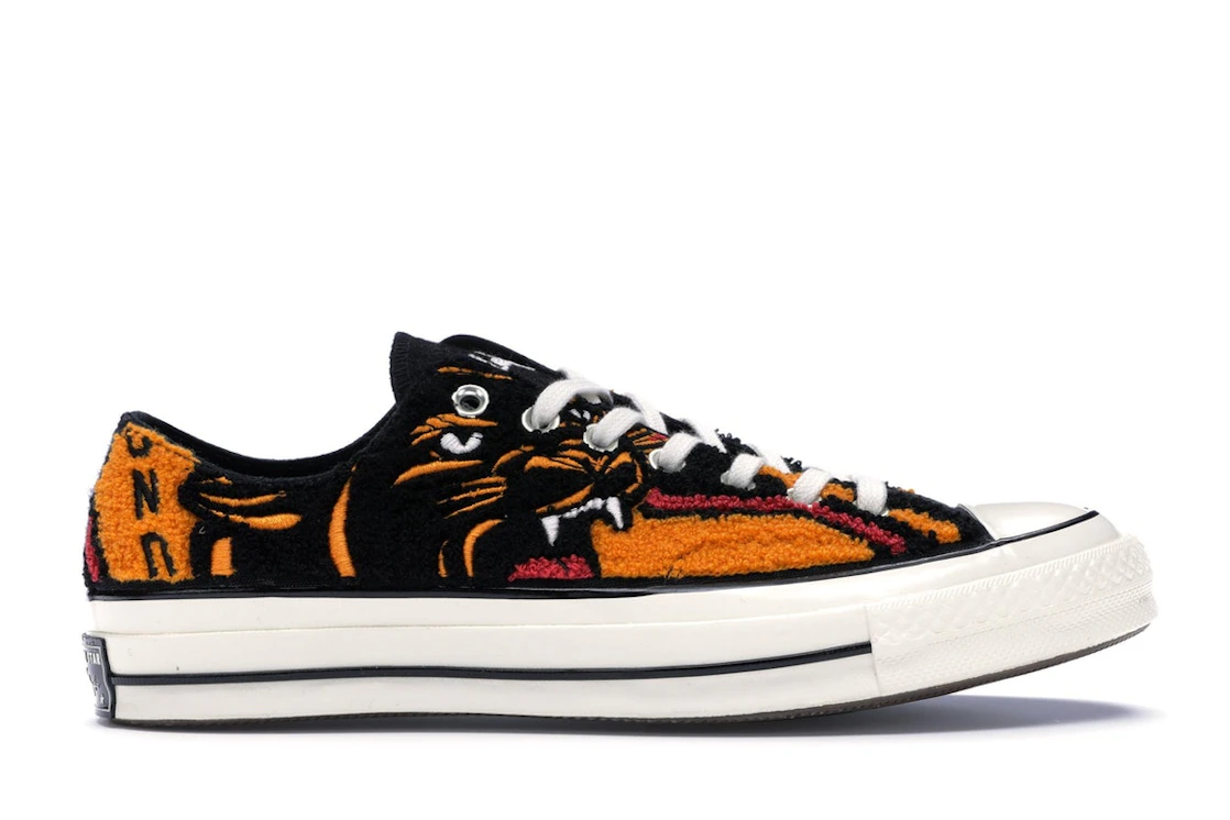 Converse Chuck Taylor All Star 70 Ox Undefeated Varsity Jacket