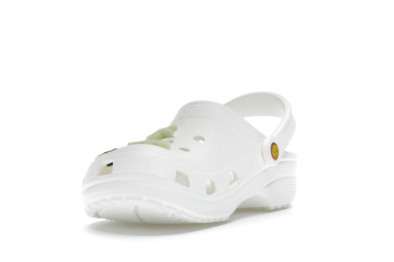 bad bunny clogs