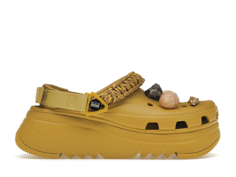 Crocs campsite hotsell classic clog stockx